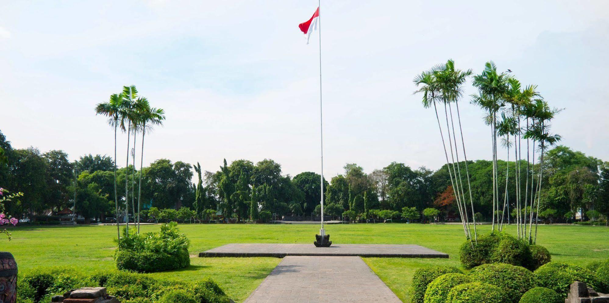 Grand Mirah Boutique Hotel Denpasar  Exterior photo