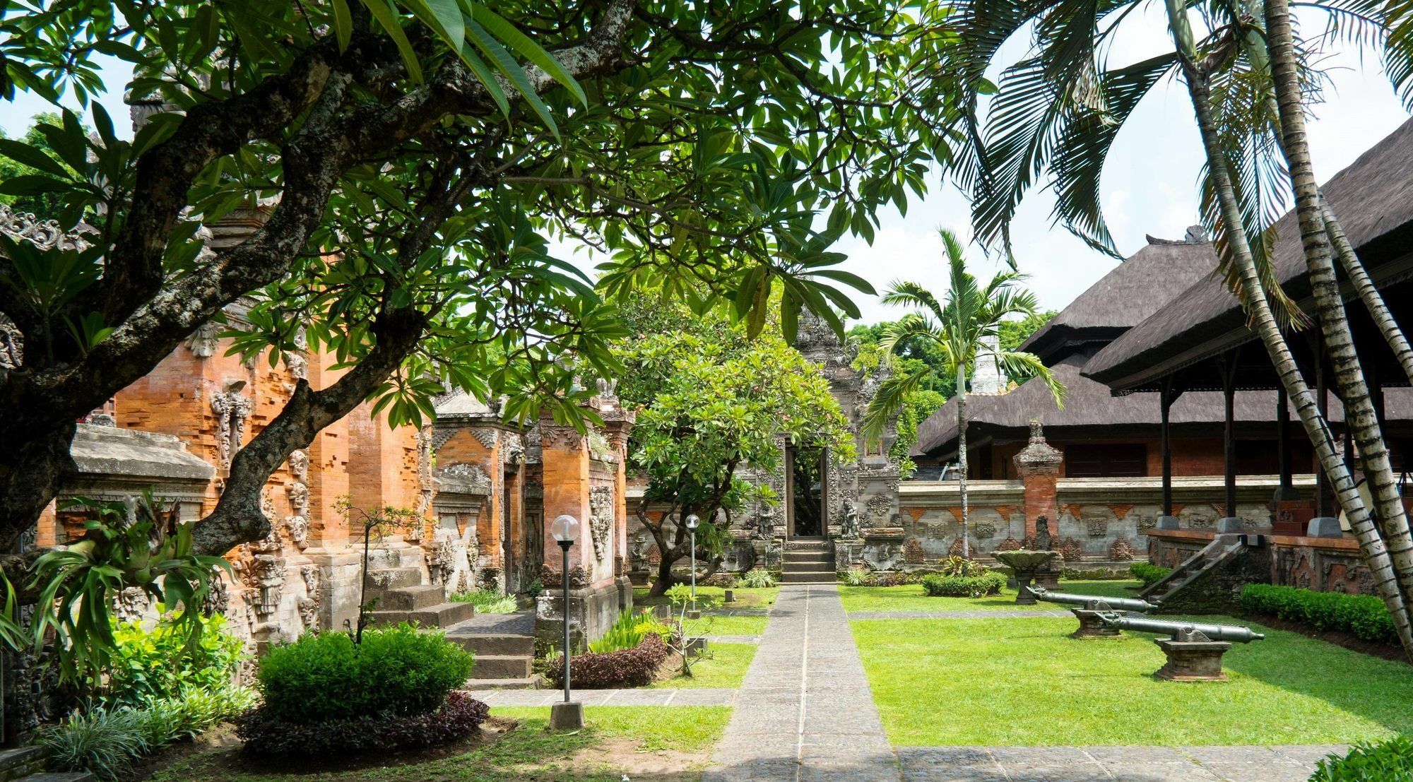 Grand Mirah Boutique Hotel Denpasar  Exterior photo